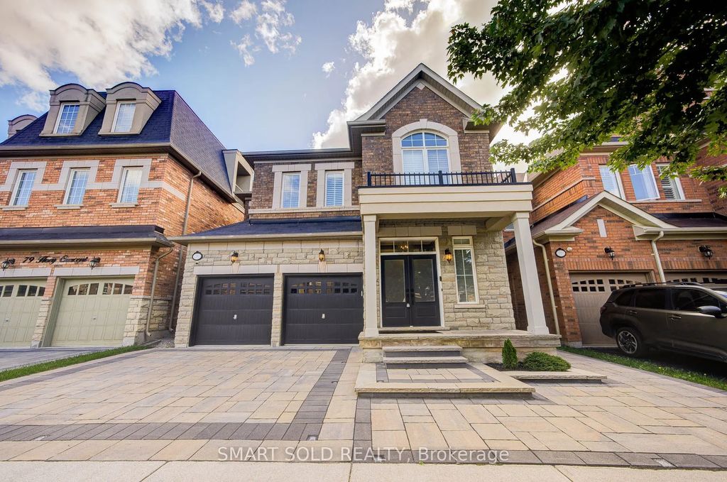 75 Hoey Crescent, Oakville