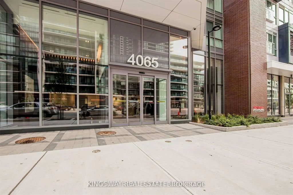 4065 Confederation Parkway 3203, Mississauga
