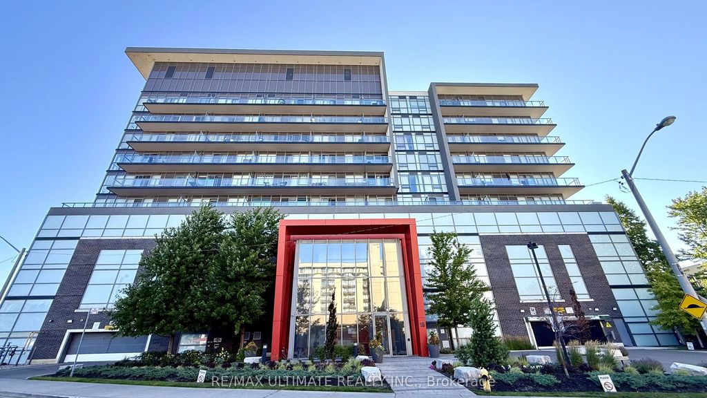 15 James Finlay Way 723, Toronto W05