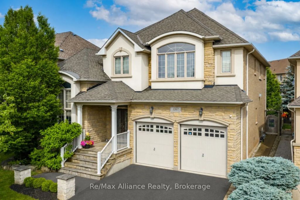1367 Arrowhead Road, Oakville