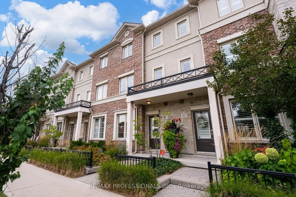 636 Evans Avenue 63, Toronto W06