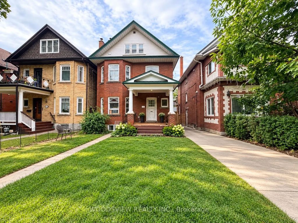 152 Medland Street Lower, Toronto W02