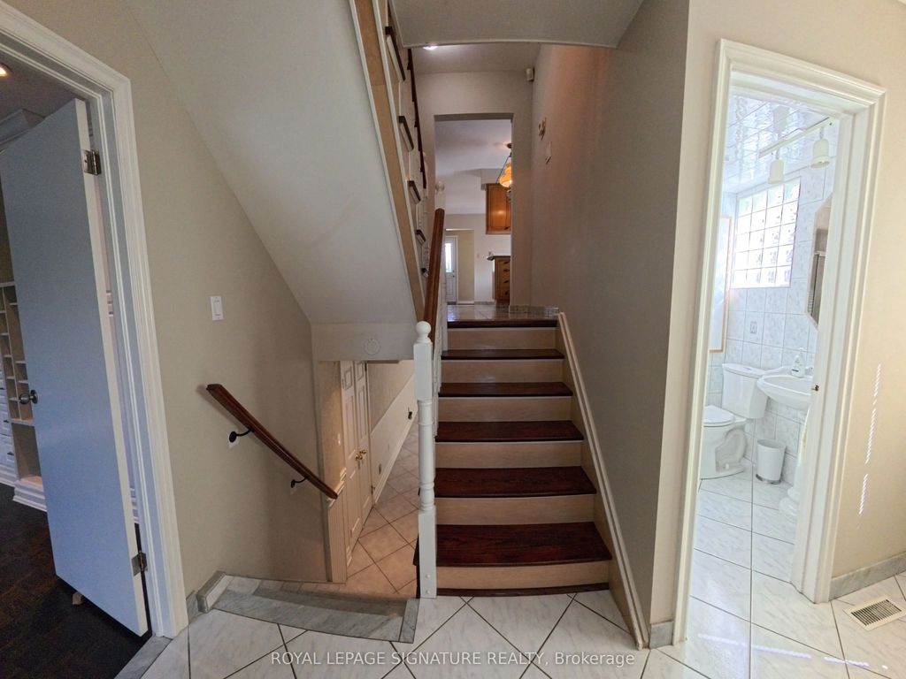 3612 Birchmeadow Crescent, Mississauga