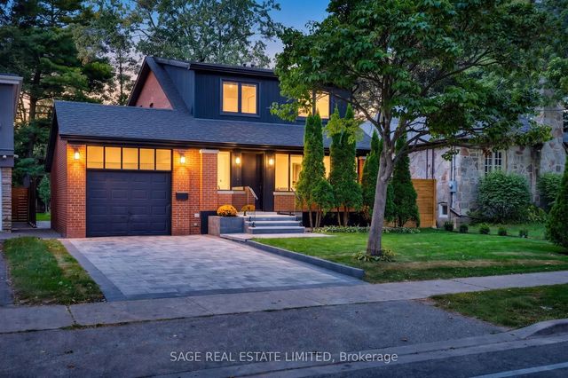 872 Royal York Road, Toronto W07