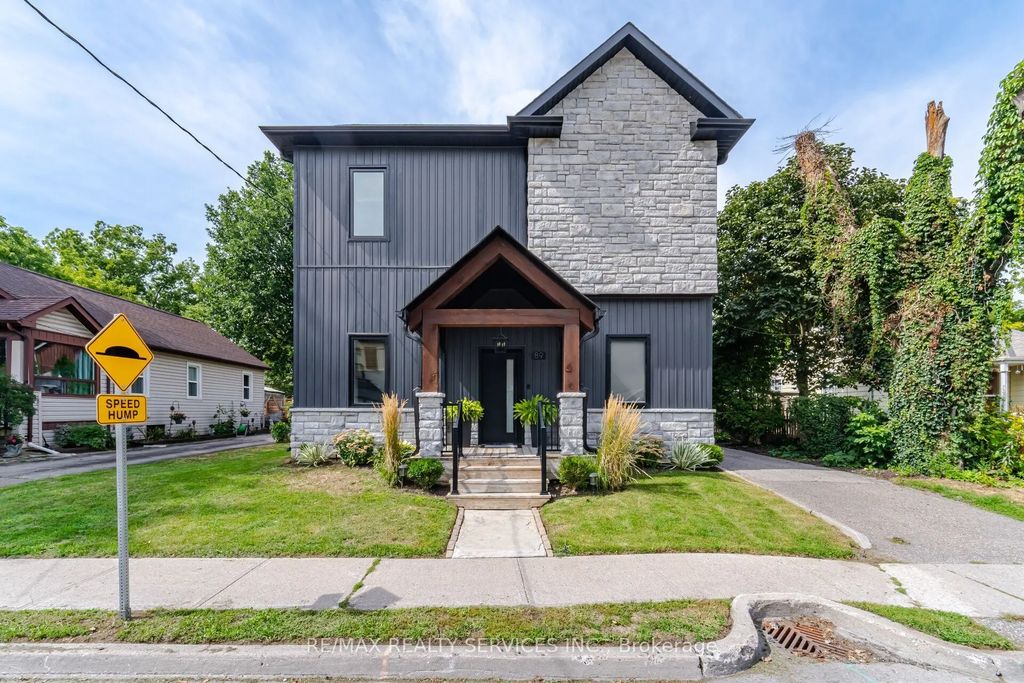 89 Willow Street, Caledon