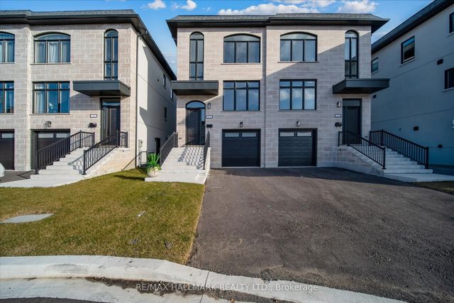 31 St.gaspar's Court, Toronto W05
