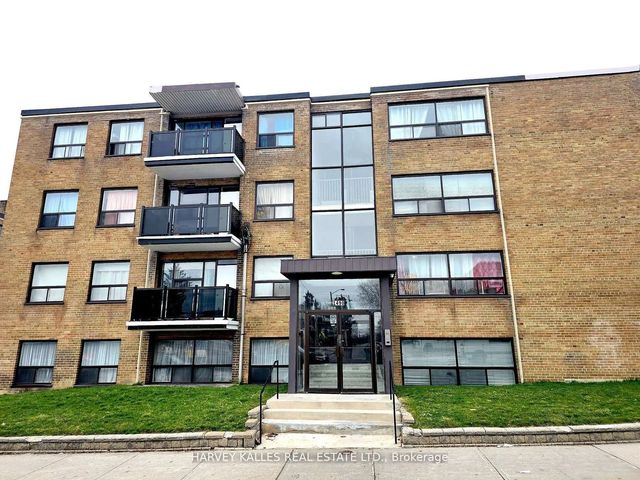 1490 Eglinton Avenue W 402, Toronto W04