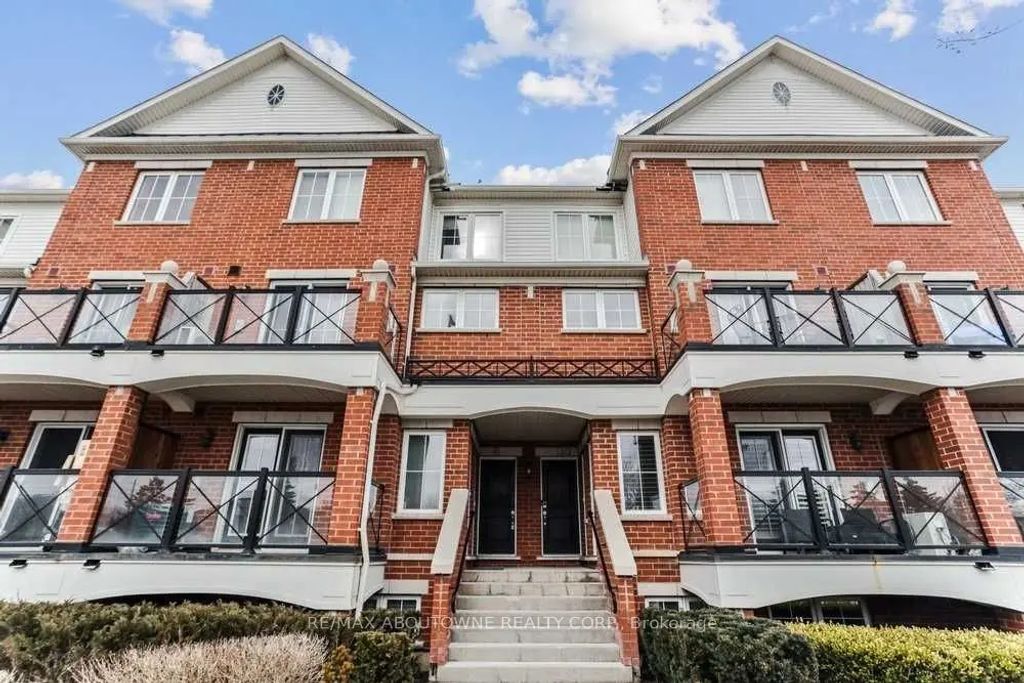 2579 Sixth Line 10, Oakville