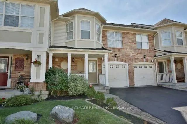 1026 Barclay Circle, Milton
