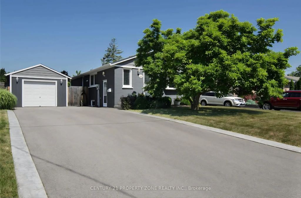 5439 Cornwall Crescent, Burlington