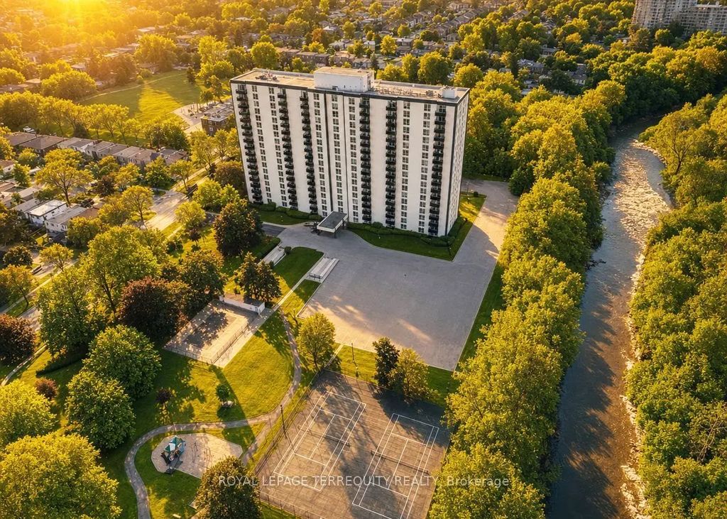420 Mill Road 1901, Toronto W08