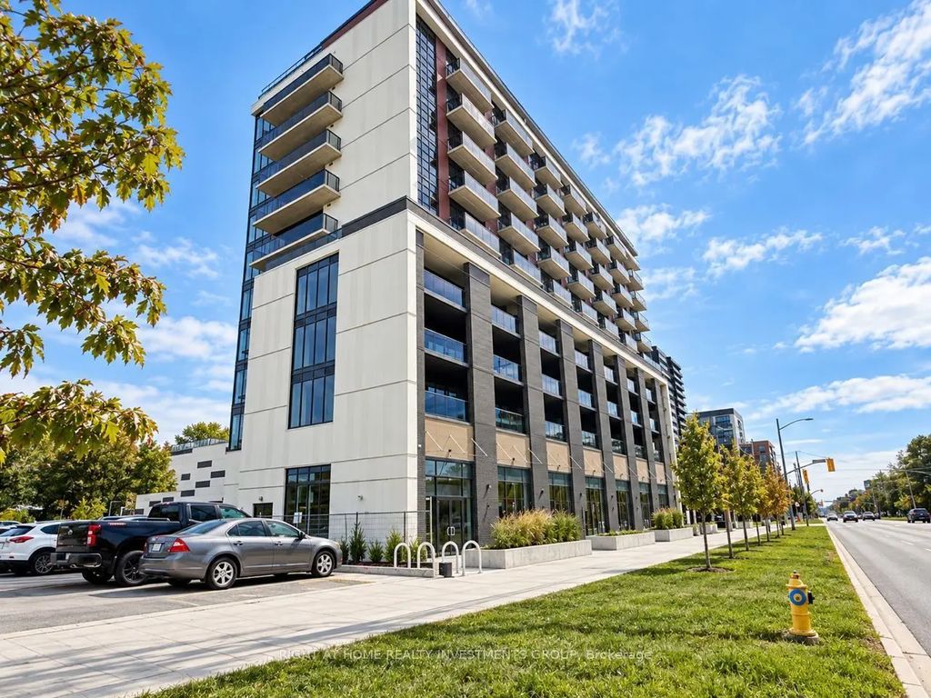 2825 Jane Street 519, Toronto W05
