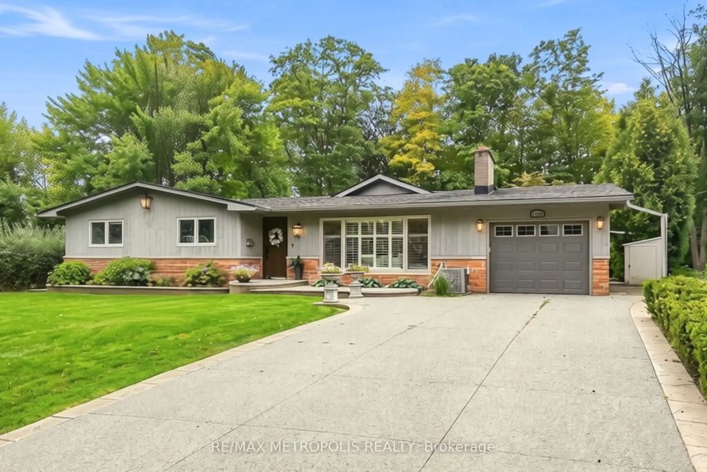1228 Elgin Crescent, Oakville