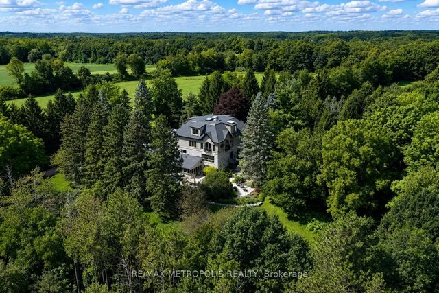 1175 Derry Road, Milton