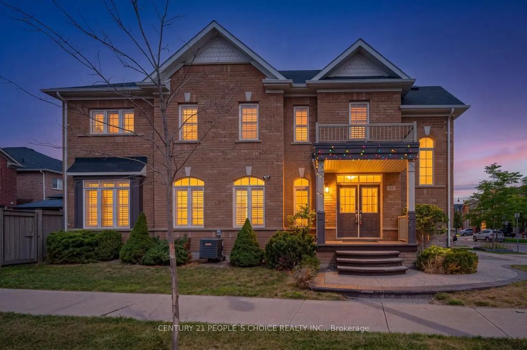 359 Robert Parkinson Drive, Brampton