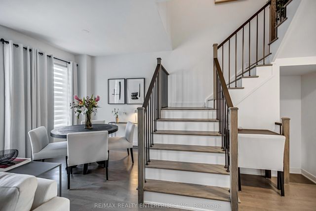 2497 Littlefield Crescent, Oakville