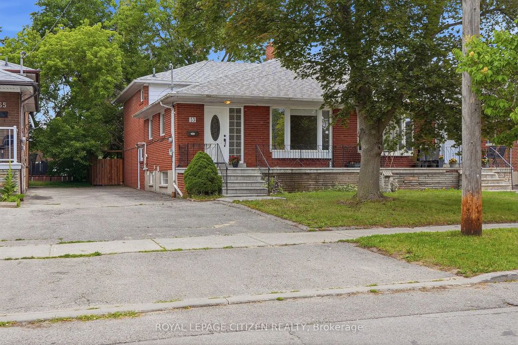 53 Grampian Crescent, Toronto W05