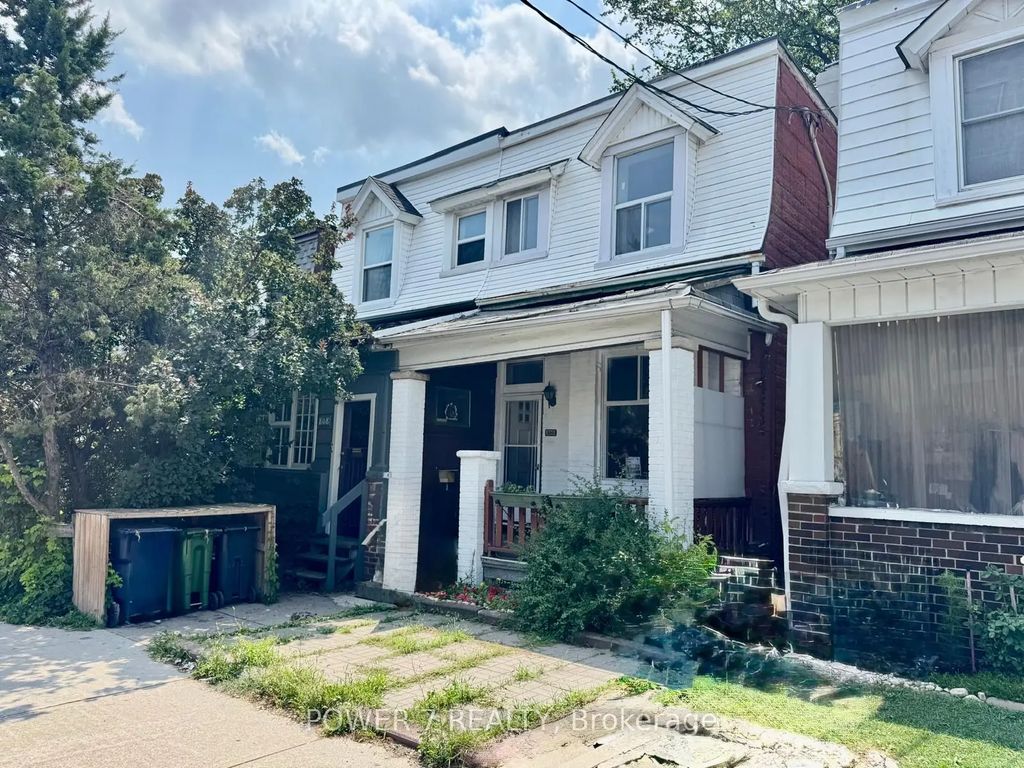 810 Ossington Avenue, Toronto W02