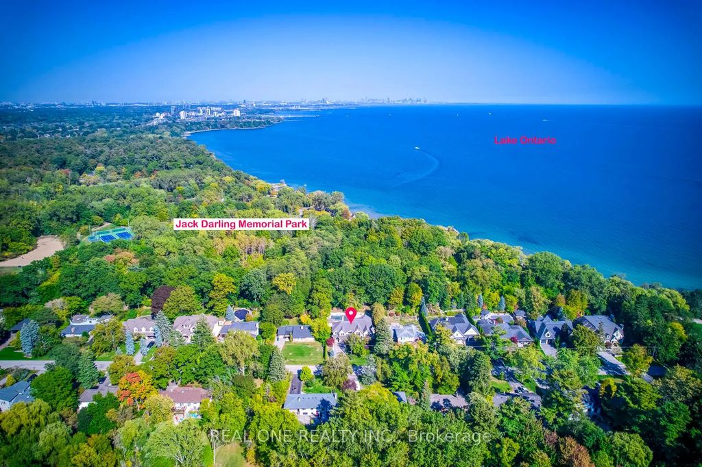767 Parkland Avenue, Mississauga