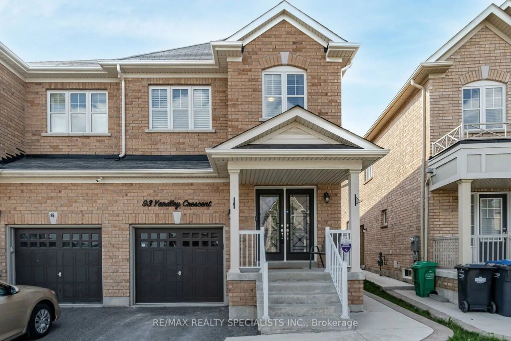 93 Yardley Crescent, Brampton