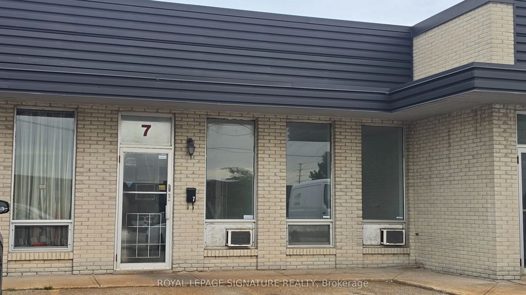 1260 Fewster Drive 7, Mississauga