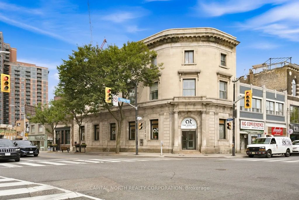 2854 Dundas Street W 3, Toronto W02