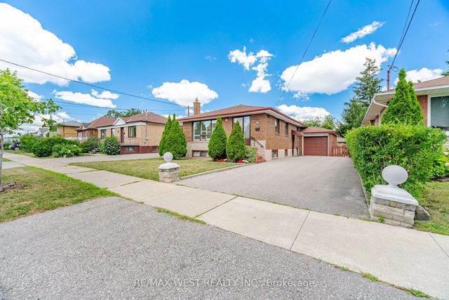 89 Wendell Avenue, Toronto W04