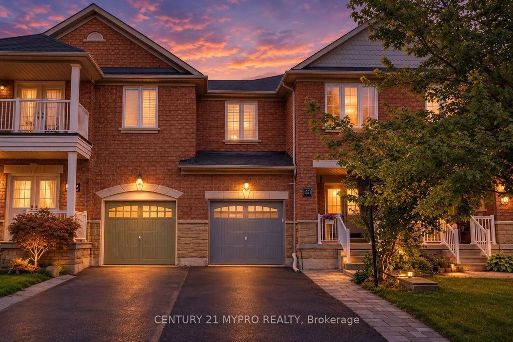 1371 Kestell Boulevard, Oakville
