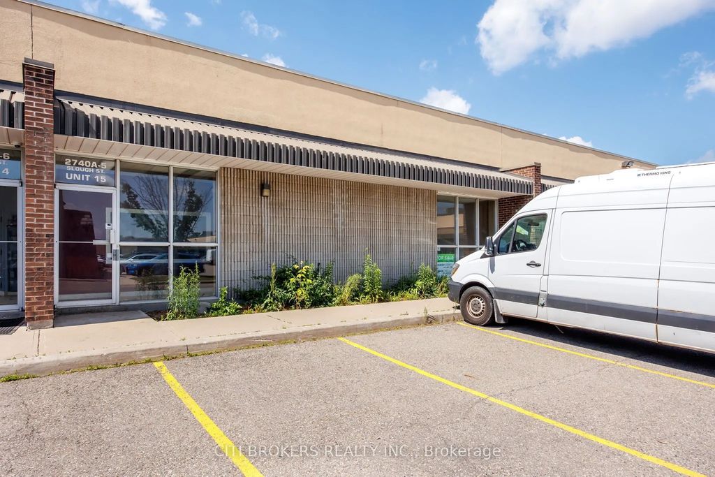 2740 Slough Street 5, Mississauga