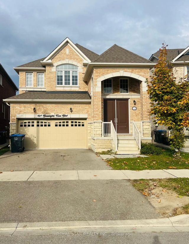 121 Bonnieglen Farm Boulevard Upper, Caledon