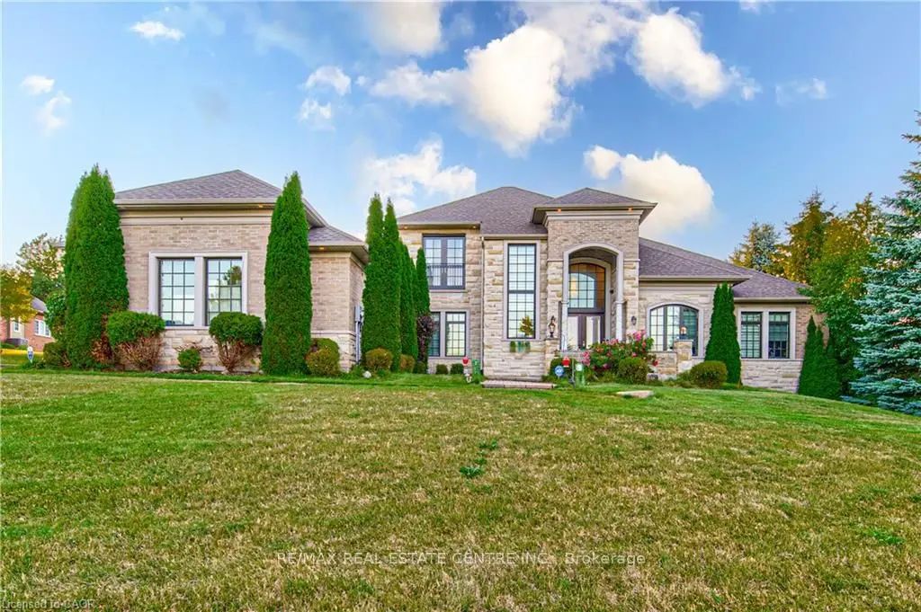 330 Macdonald Street, Caledon