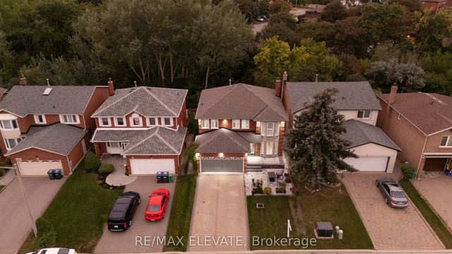 4242 Petersburg Crescent, Mississauga