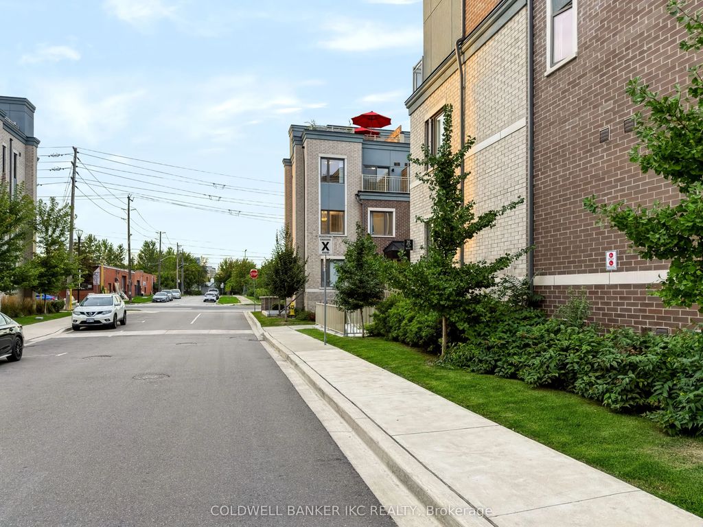 225 Birmingham Street 150, Toronto W06