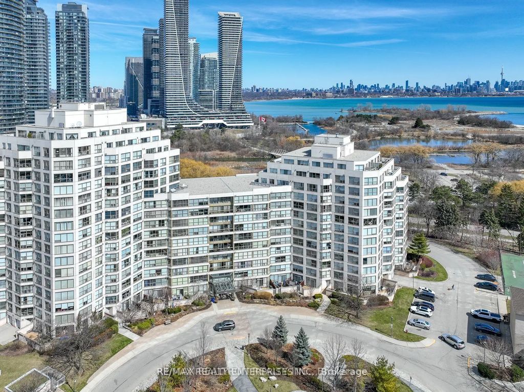 2261 Lake Shore Boulevard W 607, Toronto W06