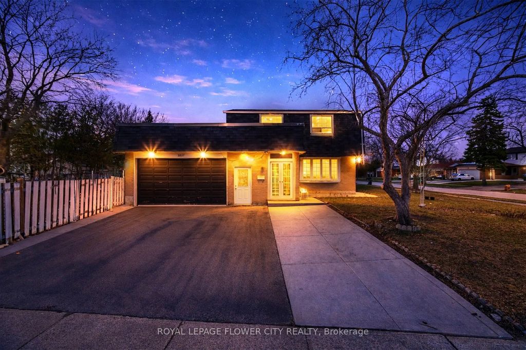 3027 Coral Drive, Mississauga