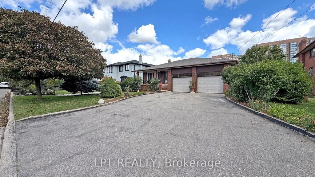 3185 Parkerhill Road, Mississauga
