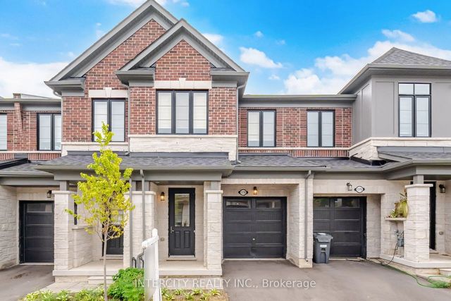 1378 National Common, Burlington
