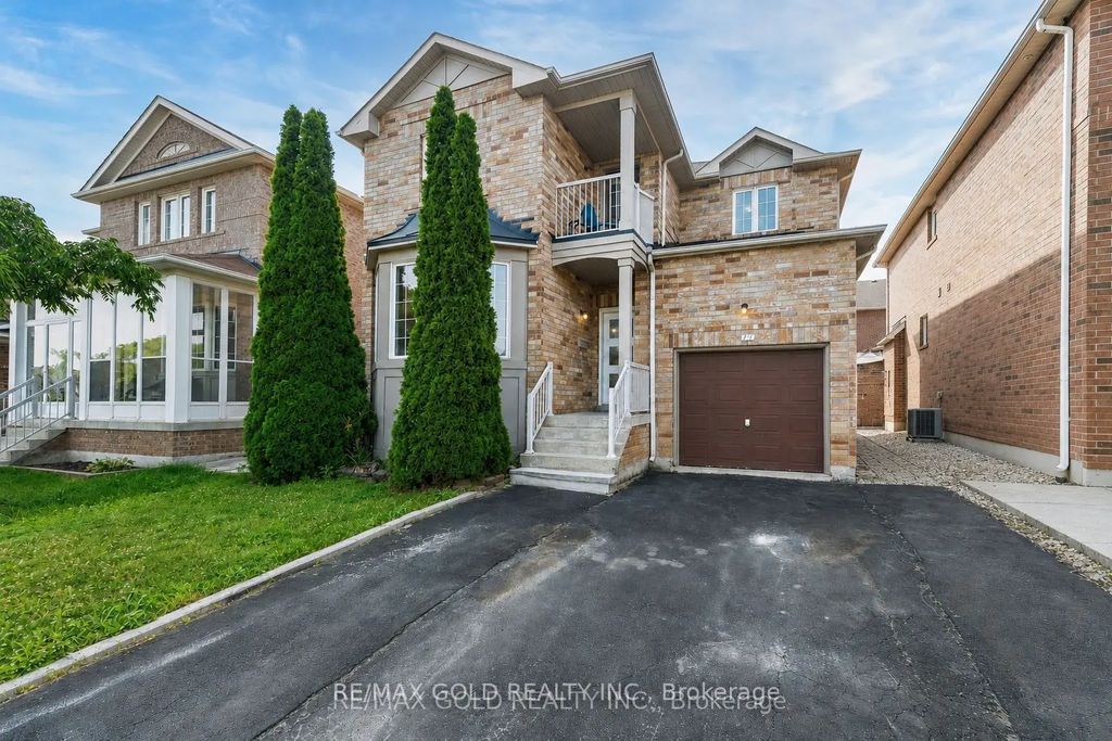 77 Schooner Drive, Brampton