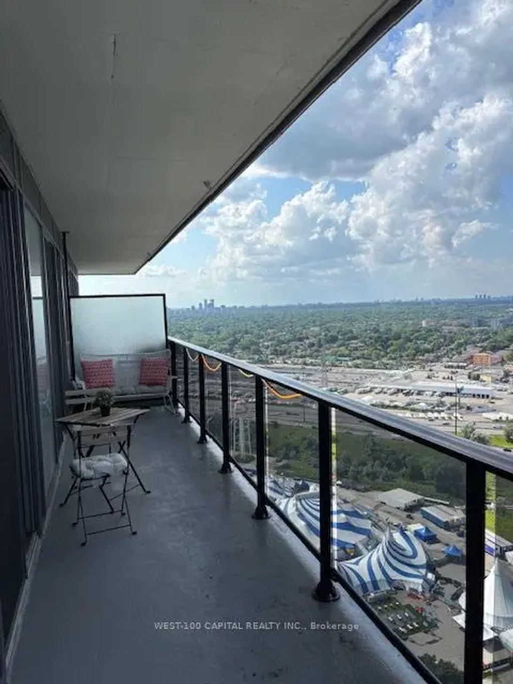 70 Annie Craig Drive 3403, Toronto W06