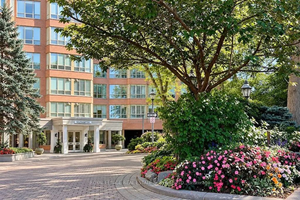 1 Ripley Avenue 403, Toronto W01