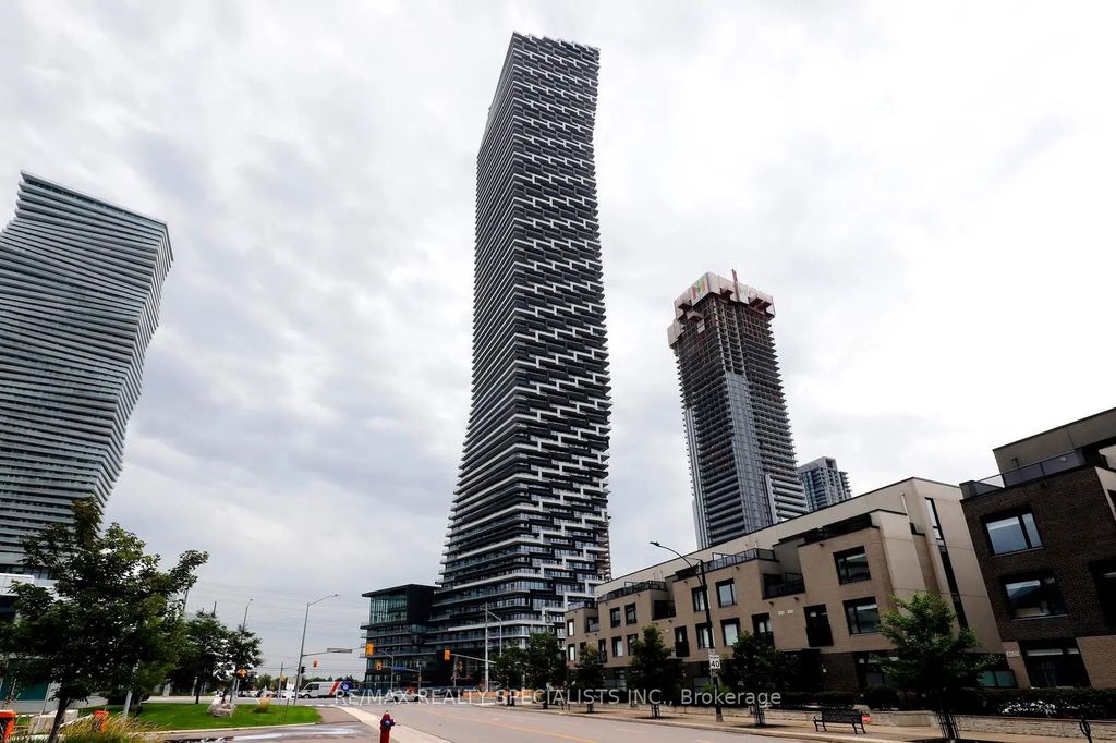 448 Burnhamthorpe Road W 2904, Mississauga