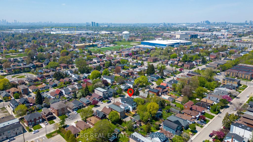 23 16th Street, Toronto W06