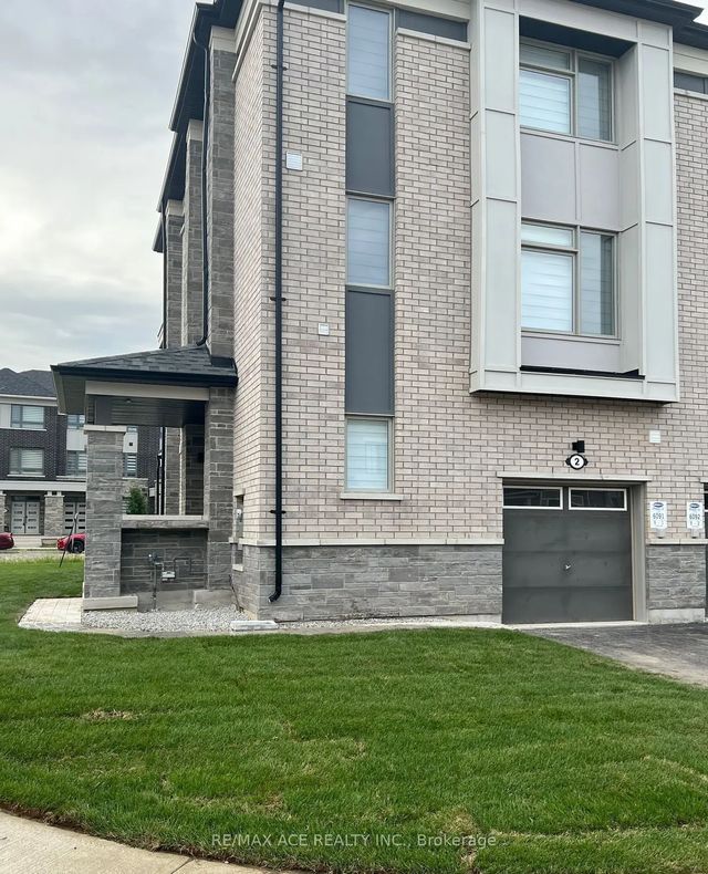 2 Plume Street A, Brampton
