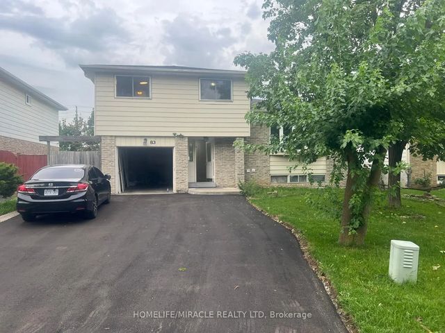 83 Grassington Crescent, Brampton