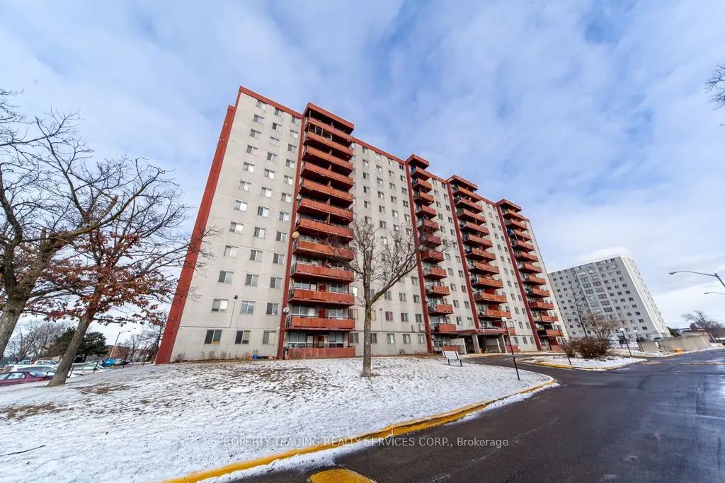 50 Lotherton Pathway 402, Toronto W04