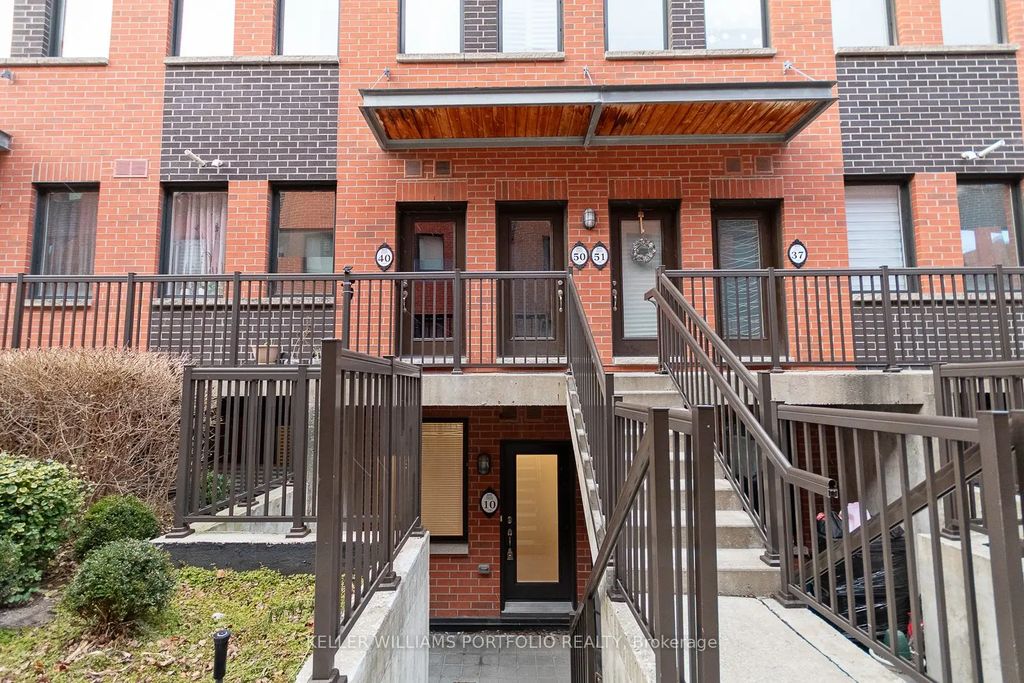 869 Wilson Avenue 10, Toronto W05