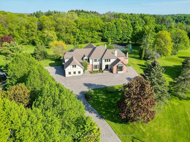 6399 Chelsea Road, Burlington