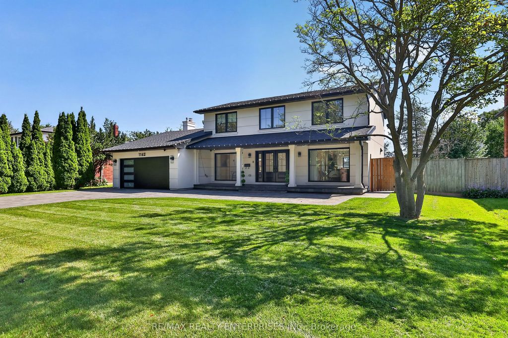 1162 Fleet Street, Mississauga