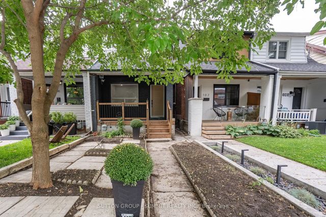 100 Rosethorn Avenue, Toronto W03