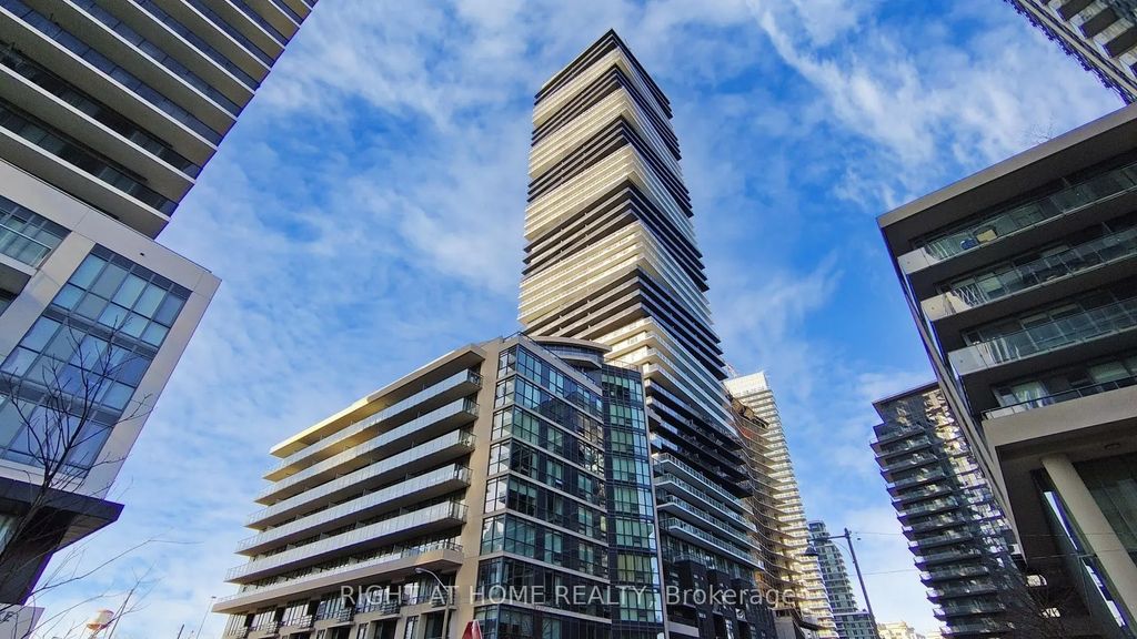 56 Annie Craig Drive 609, Toronto W06